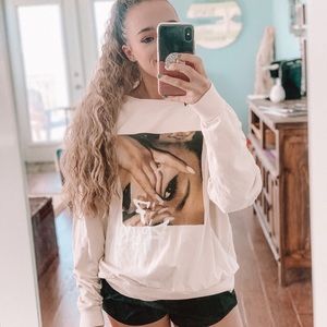 H&M Ariana Grande Pullover Swearshirt